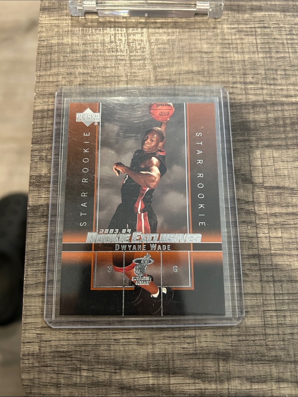 2003-04 Dwyane Wade Rookie Card - Miami Heat - Black & Red